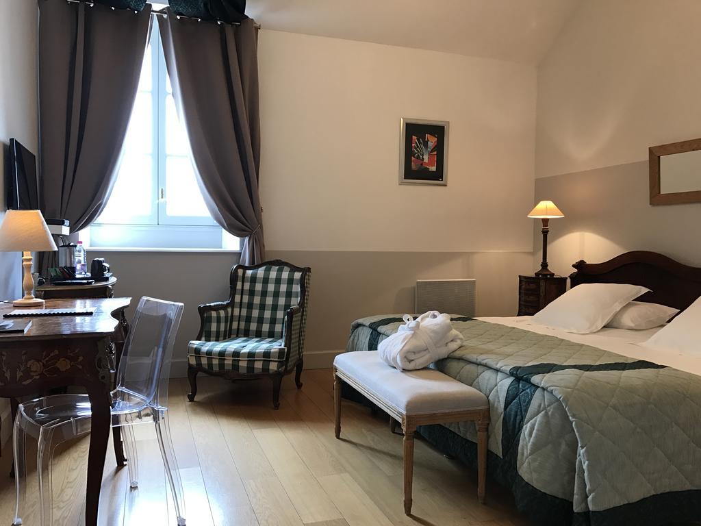 Le Pavillon Du Chateau, Hotel & Spa Revel  Kültér fotó